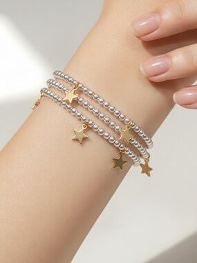 Beaded charm silver star bracelet set (3)